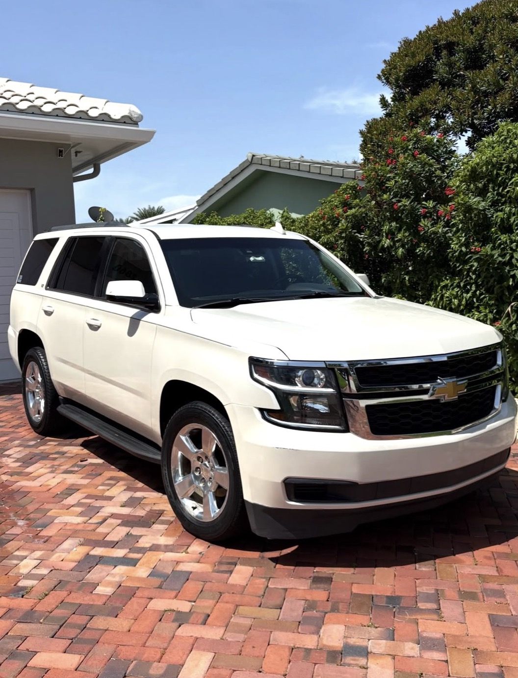 White Chevrolet Tahoe after paint correction